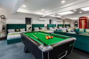 VIP city centre apartment with secure free parking